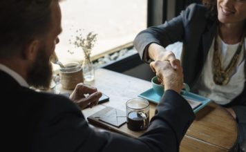 Gotowa spółka – nowa moda na robienie biznesu